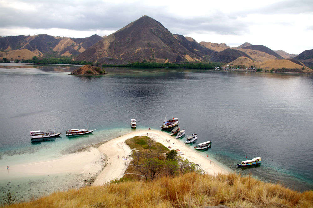 Exploring Indonesia’s Komodo National Park in a day