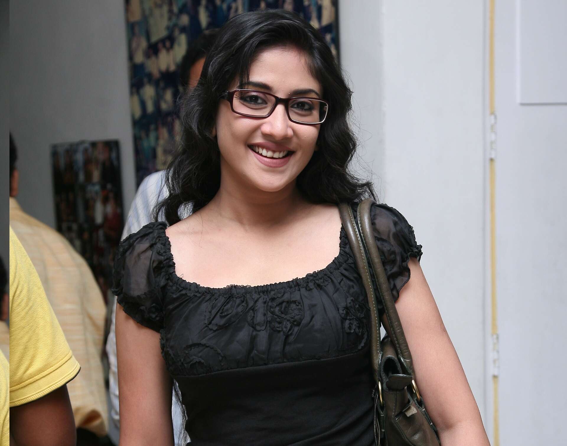 Debleena's wild card entry in the Bigg Boss house - Times of India