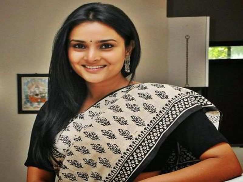 A conversation with ordinary Pakistanis is crucial: Ramya | Kannada Movie  News - Times of India