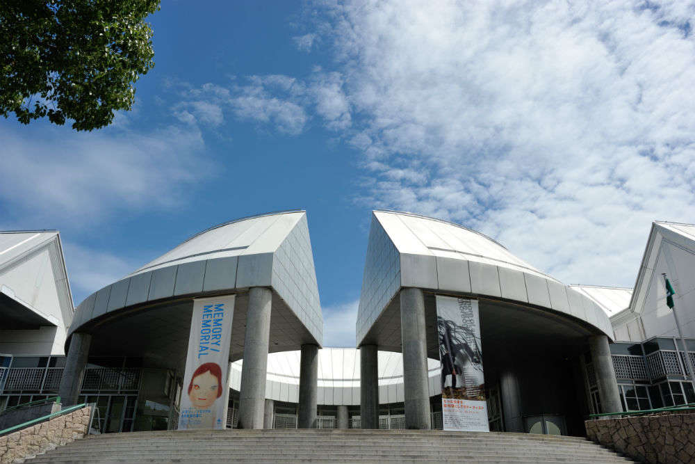 See the several art museums of the city
