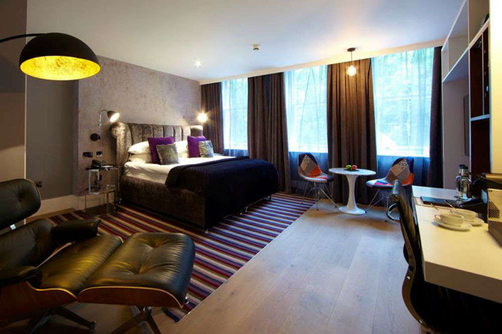 Your first-hand guide to 10 mid-range hotels in Glasgow