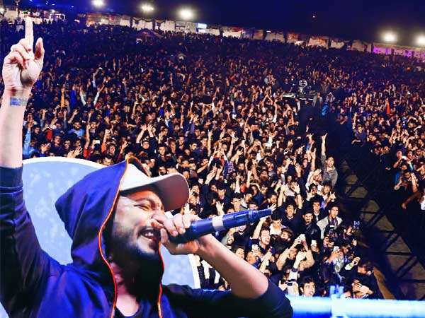 Raftaar gives a power-packed two-hour long performance at Amity University in Noida (BCCL/  Lokesh Kashyap)