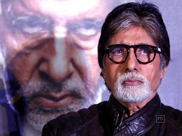 Amitabh Bachchan refuses to comment on Gurmehar Kaur row