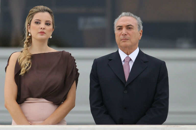 Brazillian president Michel Temer (right) with wife Marcela (left) (AFP photo)