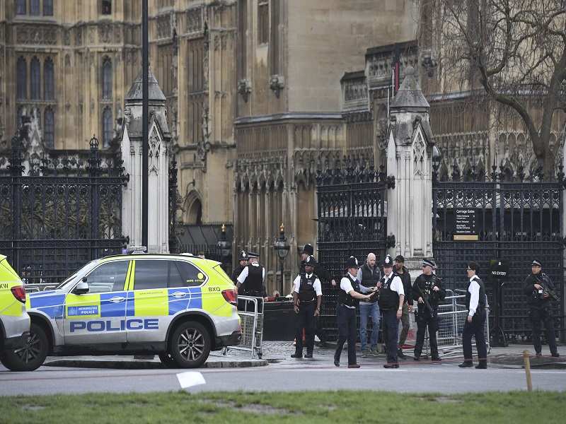 Shooting incident near UK Parliament: Cop stabbed, at least 12 people injured