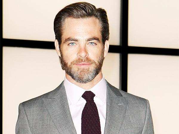 Chris Pine shaves off all his hair | English Movie News - Times of India