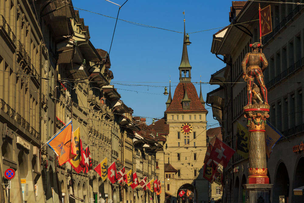 Old Town (Zytglogge and the fountains)