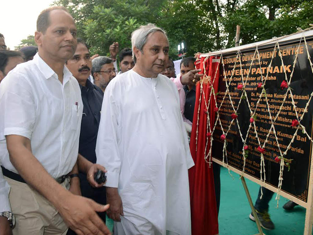 Odisha CM Naveen Patnaik at the annual day function of the students’ union of Utkal University.