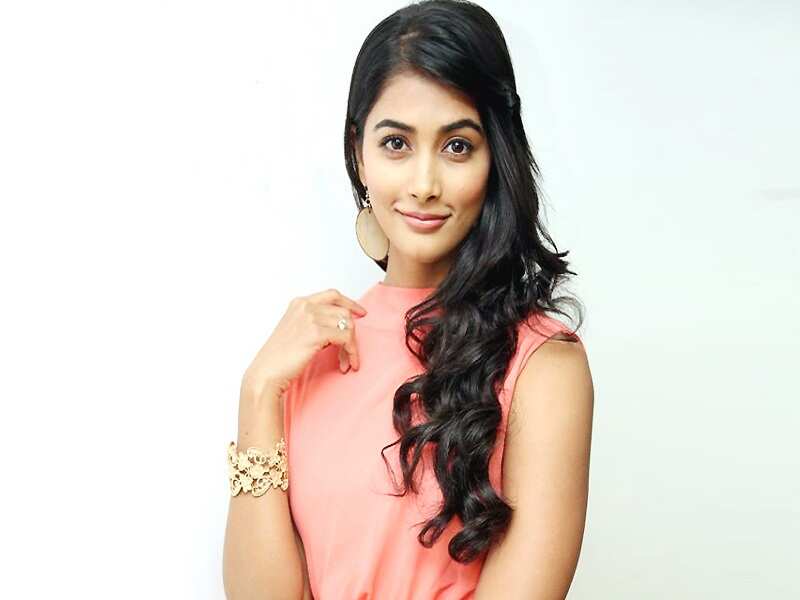 Pooja Hegde says Allu Arjun is fully devoted to Duvvada Jagannadham | Telugu Movie News - Times of India Pooja Hegde says Allu Arjun is fully devoted to Duvvada Jagannadham | Telugu Movie News - Times of India