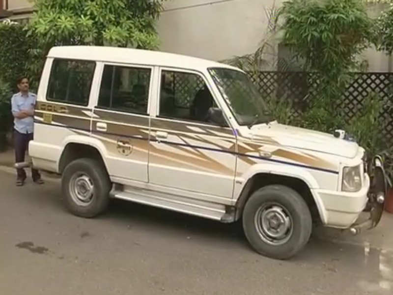 A CBI vehicle outside Prannoy Roy's residence in Delhi.