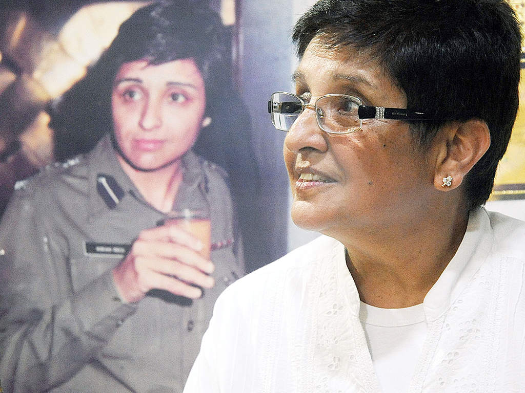 Kiran Bedi vs Arvind Kejriwal: Should They Have a Public Debate?