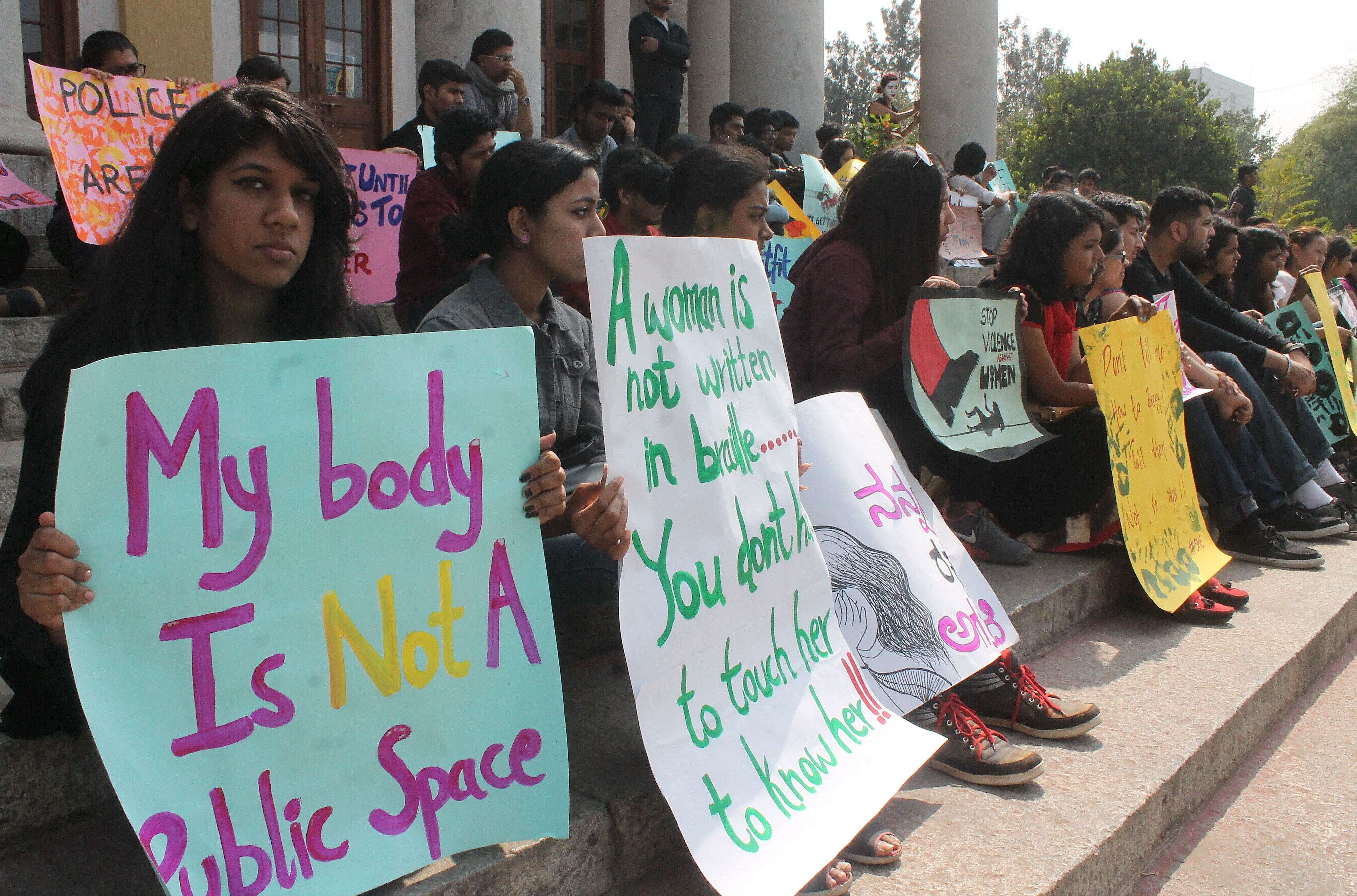 acid attacks Hear acid attack cases daily, wrap up trial in 3 months