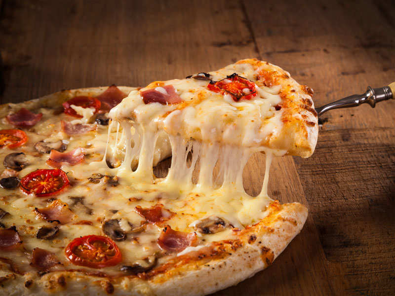 what-s-the-difference-between-pan-pizza-and-hand-tossed-pizza