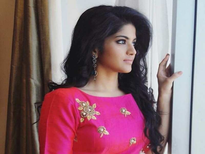 Nithiin Lie Heroine Megha Akash Elated About Her Tollywood Debut Telugu Movie News Times Of India