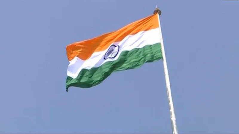 India hoists 360-feet high Tricolour at Wagah border ahead of Independence  Day | City - Times of India Videos