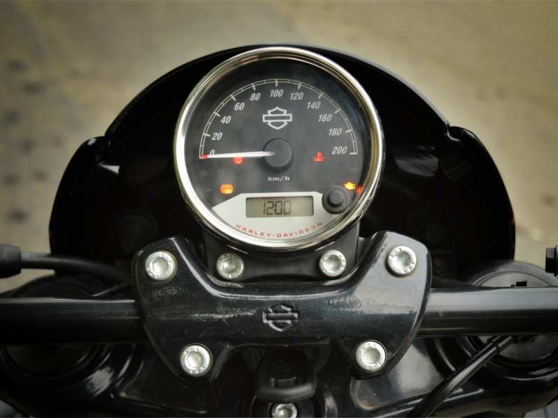 harley davidson street 750 fuel indicator