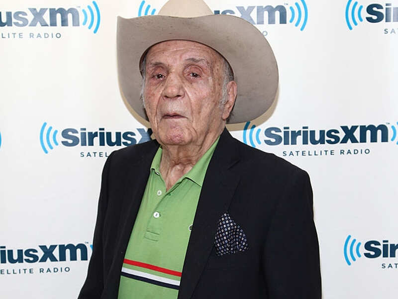 Watch The Bronx Bull Download Full