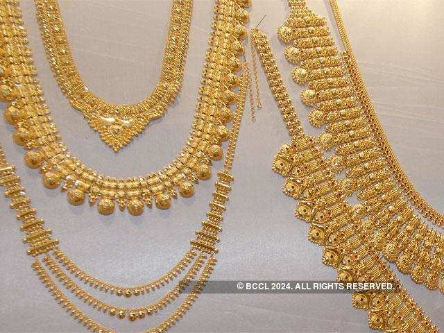 Bhubaneswar jewellers witness Dhanteras 