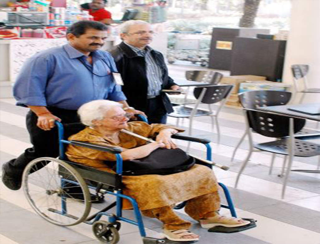 Airlines can't meet rise in wheelchair requests | Chennai News - Times