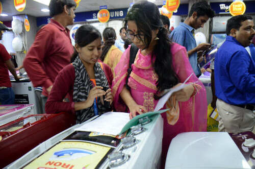 Govt looks to cut GST on white goods - Times of India