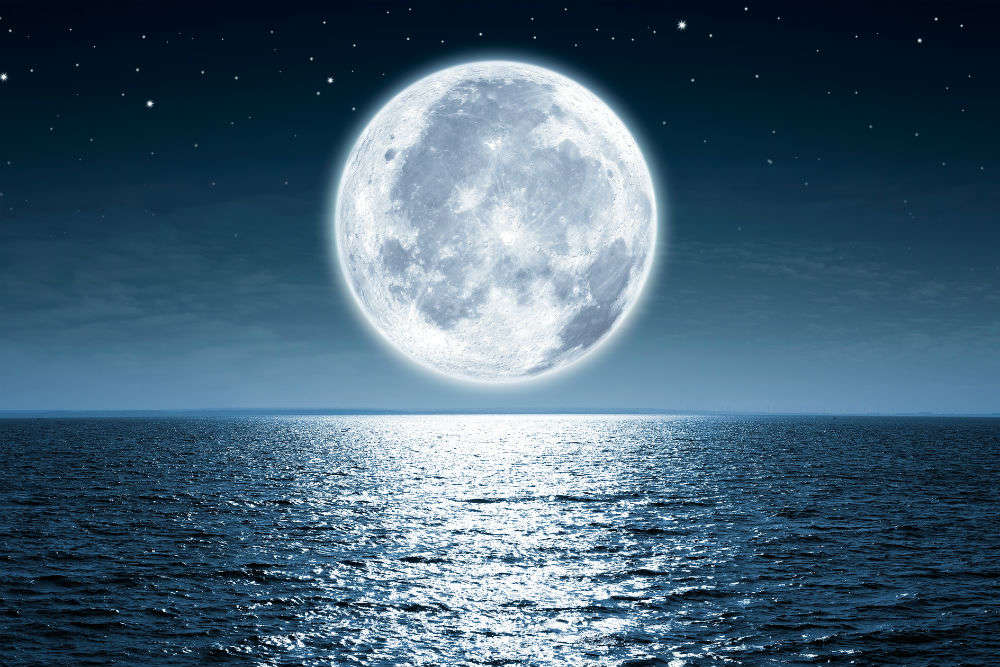 Supermoon Full Cold Moon Times Of India Travel