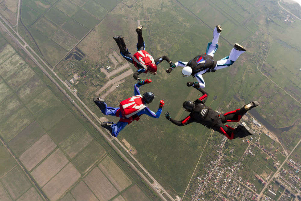 Skydiving destinations in India to enjoy Christmas and New Year holidays