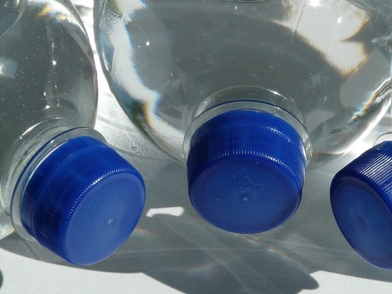 7 Reasons why should dump your plastic mineral water bottle now!