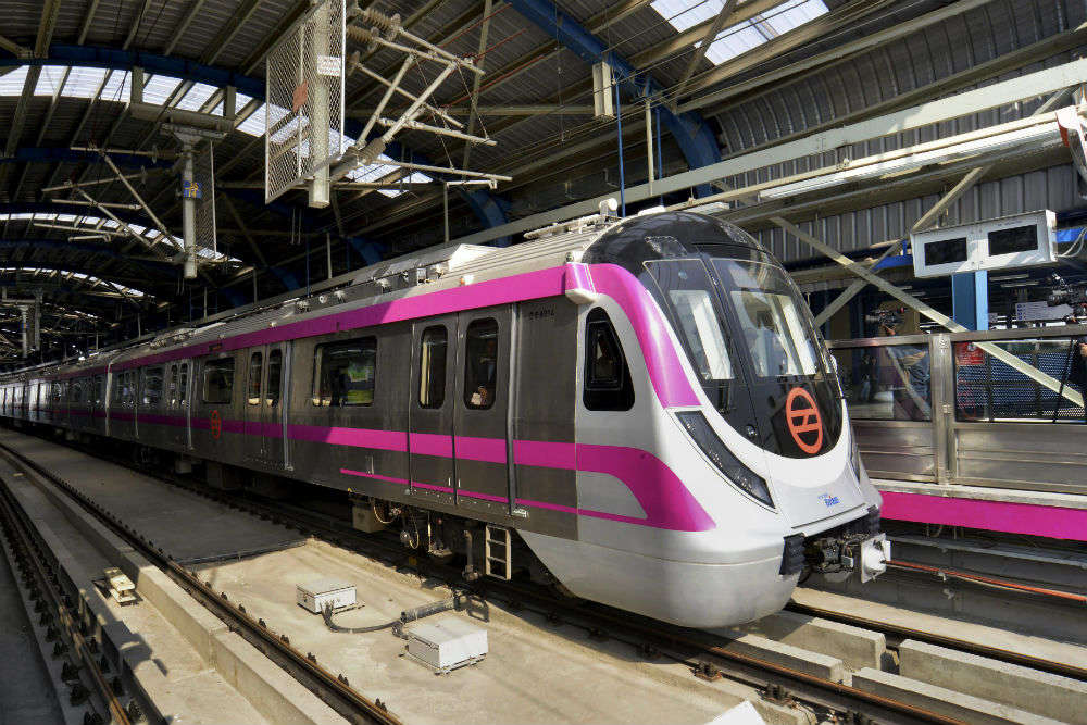 Delhi Metro Magenta Line: some interesting features of the ‘driverless’ train