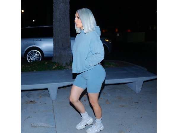 Yeezy 500 salt kim sales kardashian