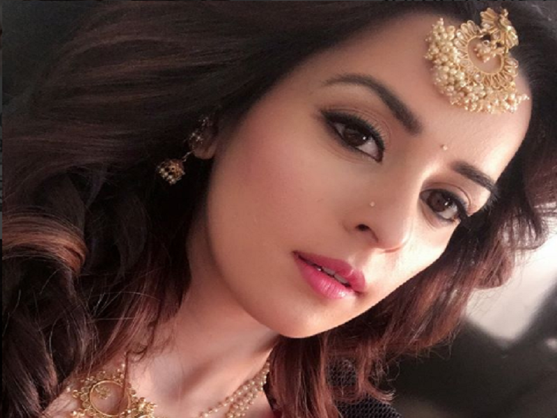 Mere Angne Mein S Ekta Kaul All Set To Tie The Knot Times Of India