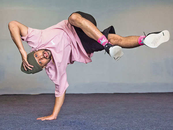 Arif Chaudhary B Boy Flying Machine Arif Chaudhary Says Funk Music Works Best For B Boying Hindi Movie News Times Of India