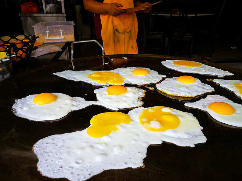 Top 10 street-style egg dishes of India that you should try once in a