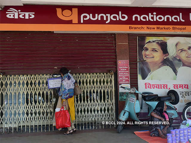 The Punjab National Bank (PNB) had incurred the highest loss of Rs 6461.13 crore