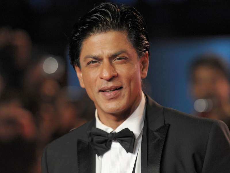 Shah Rukh Khan reveals if he's quit smoking, reacts to troll on