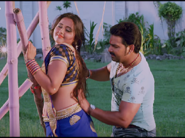 ‘chhalakata Hamro Jawaniya Pawan Singh And Kajal Raghwani S Romantic Number Goes Viral