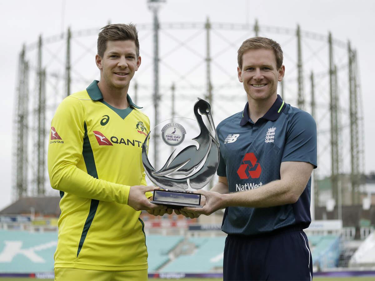 Australia 47/2 in 8.4 Overs | England vs Australia, 1st ...