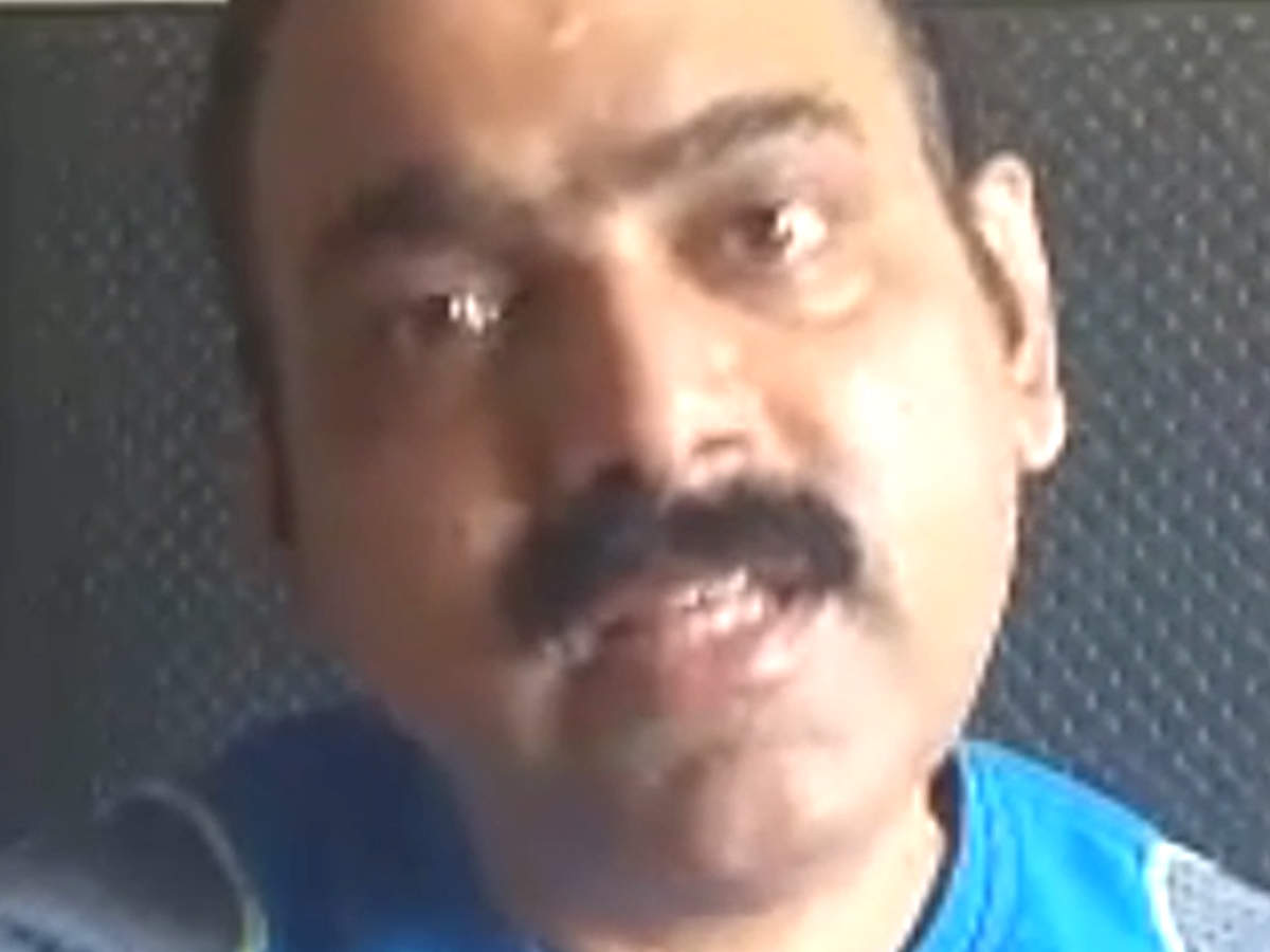 Actor Makarand Anaspure Appeals For A Clean Wari Marathi Movie News Times Of India Anaspure saatchya aat gharat ve kaydyacha bola 'da caliştiktan sonra uen kazandi. actor makarand anaspure appeals for a clean wari