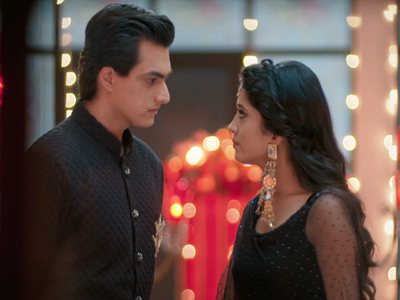 Yeh Rishta Kya Kehlata Hai Written Update July 31 18 Kartik Accuses Naira For Hiding The Engagement Ring Times Of India