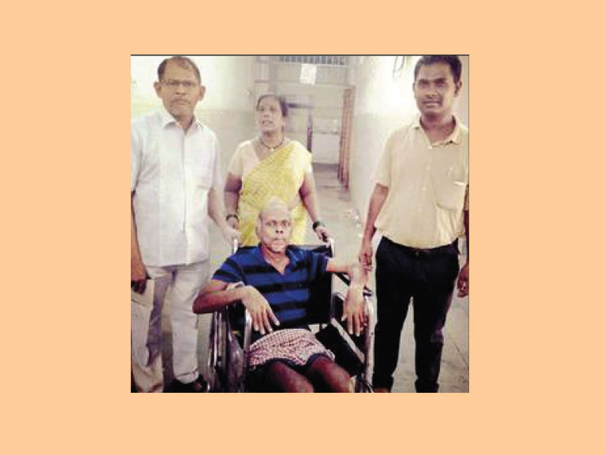 Gopal Sawant (55) was reunited with his family at Thane Civil Hospital on Tuesday