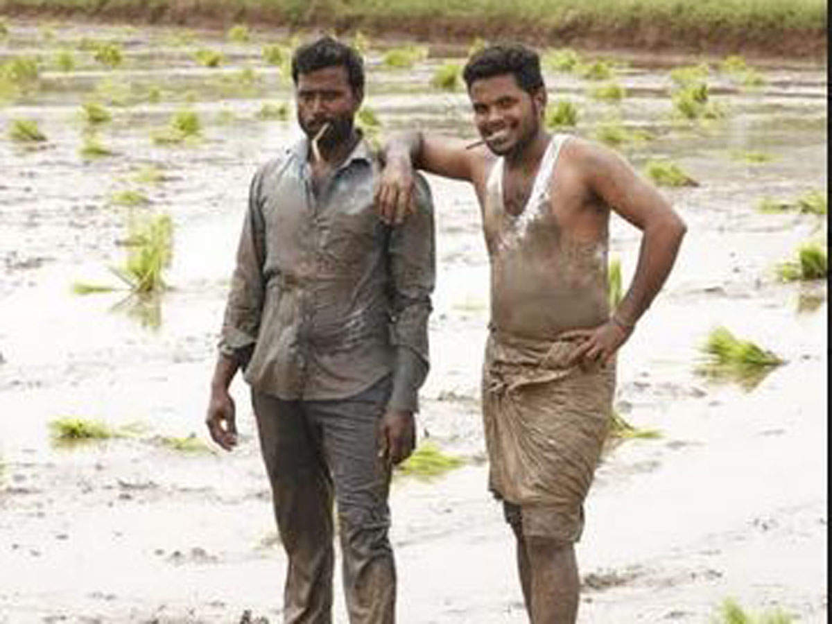 Anil Geela (right) and Pilli Thirupathi (left) who featured in the Kiki Challenge video.