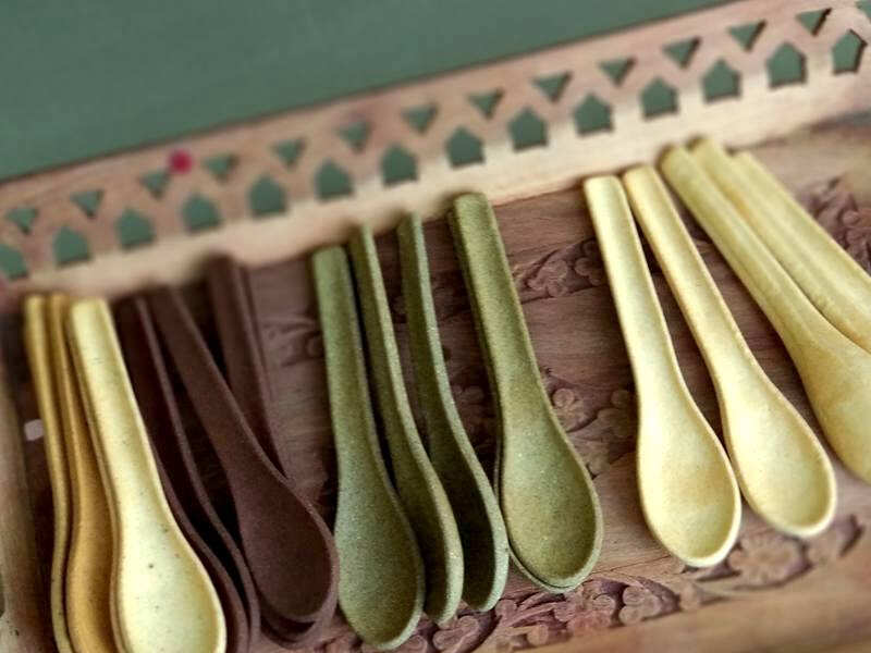 Now you can eat your spoon too, and trust us, it's yummy!