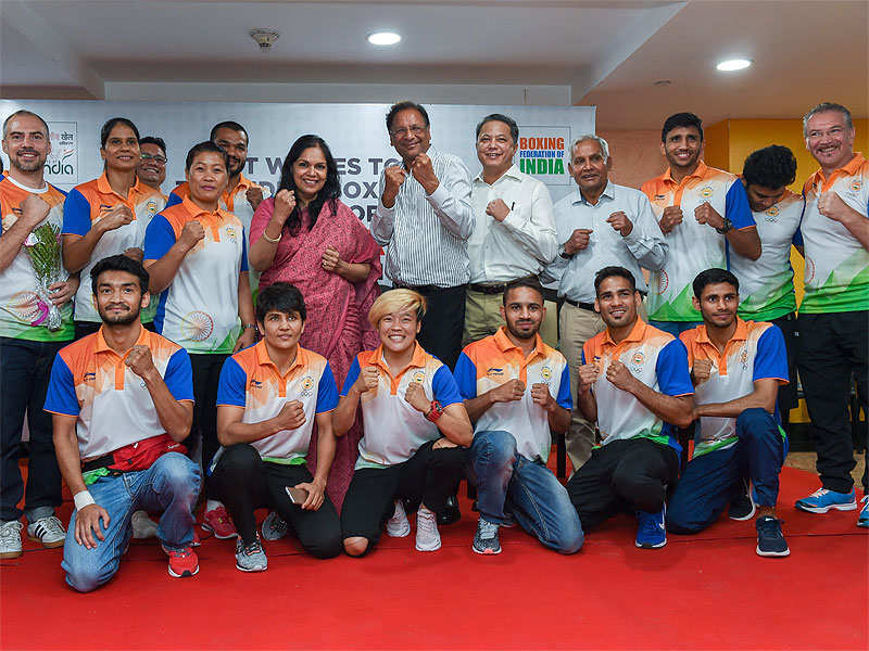 Indian boxing team members before leaving for Asian Games. (PTI Photo)