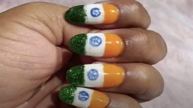 Independence Day (Indian Flag Inspired) Nail Art Step By Step: Tutorial -  Zig Zac Mania