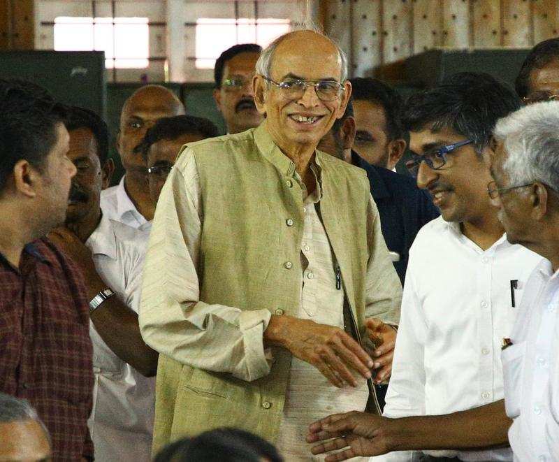 Professor Madhav Gadgil at Bar Council Hall in Kochi on Friday. He gave a talk on ‘Sustainable rebuilding of Kerala’