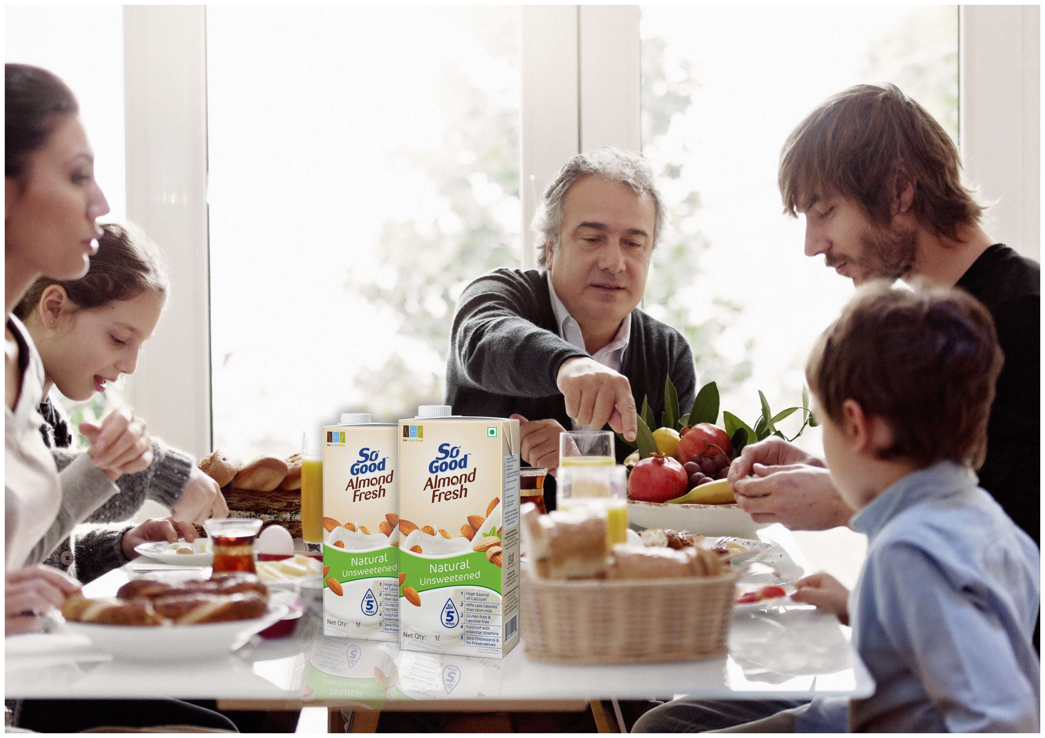 Breakfast table 1