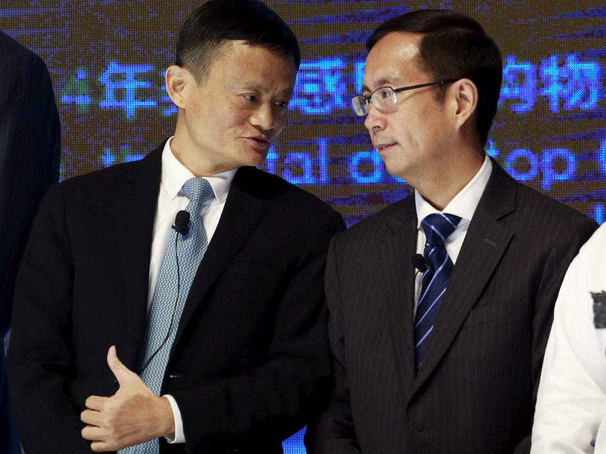 Alibaba founder and chairman Jack Ma (L) with CEO Daniel Zhang. (Reuters photo)