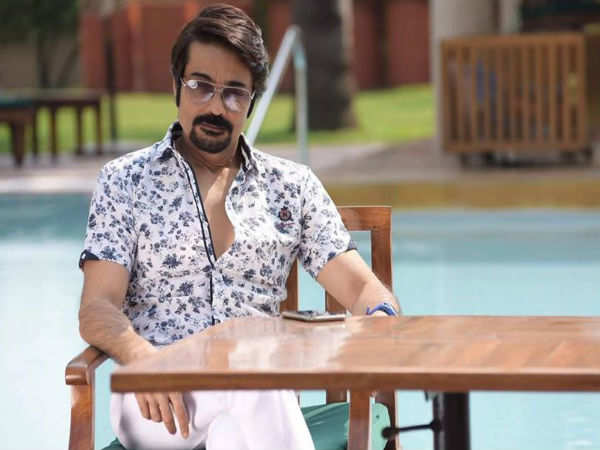 Prosenjit Chatterjee wanted to make a Hindi film on Bhawal sanyasi