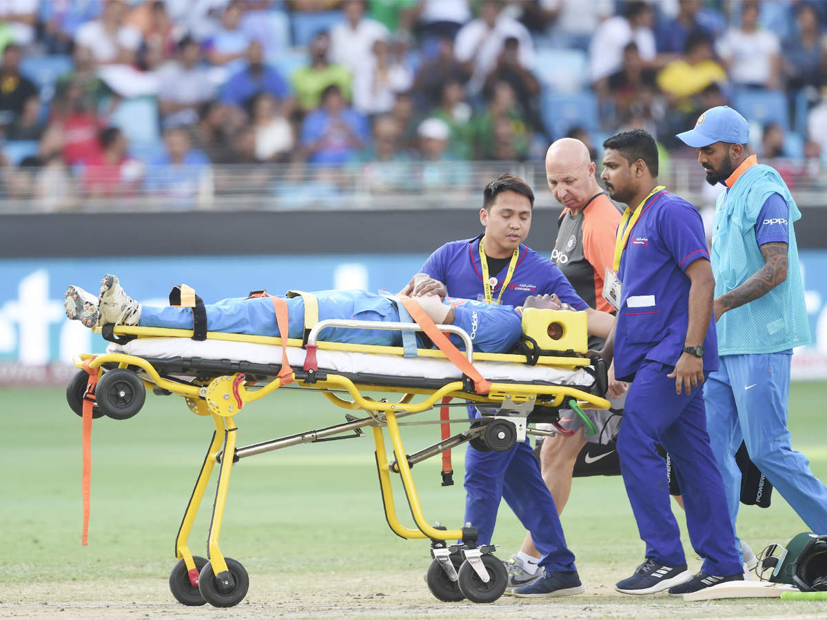 Hardik Pandya injury update: Pandya sustains back injury, stretchered off field | Cricket News - Times of India