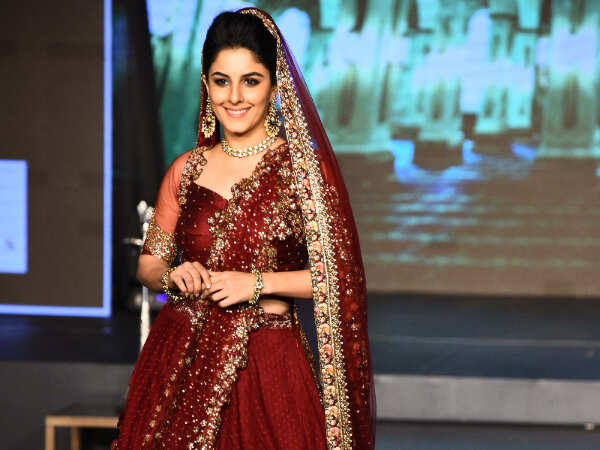 Isha Talwar looked ravishing at the Madras bridal fashion show at ITC Grand Chola