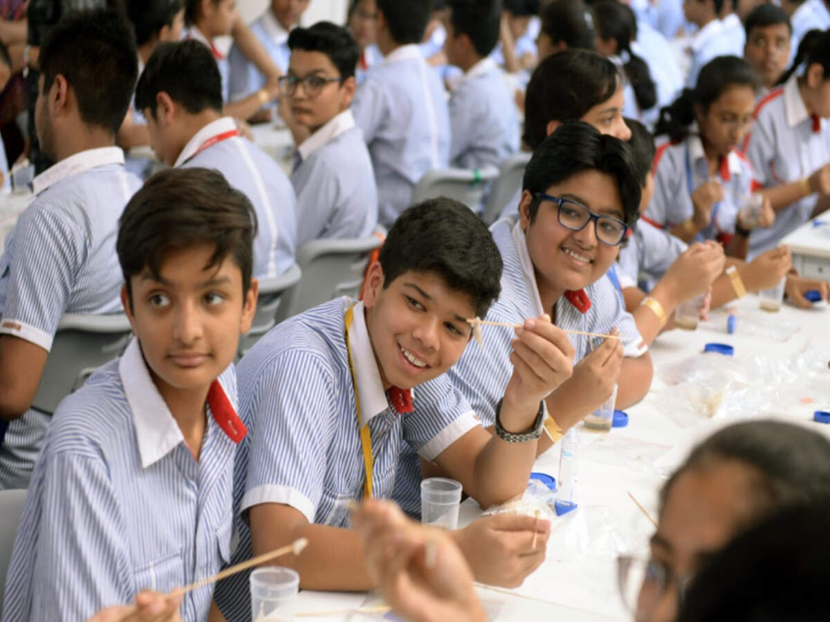 kids create guinness world record: Lucknow kids create Guinness World Record on DNA isolation at ...
